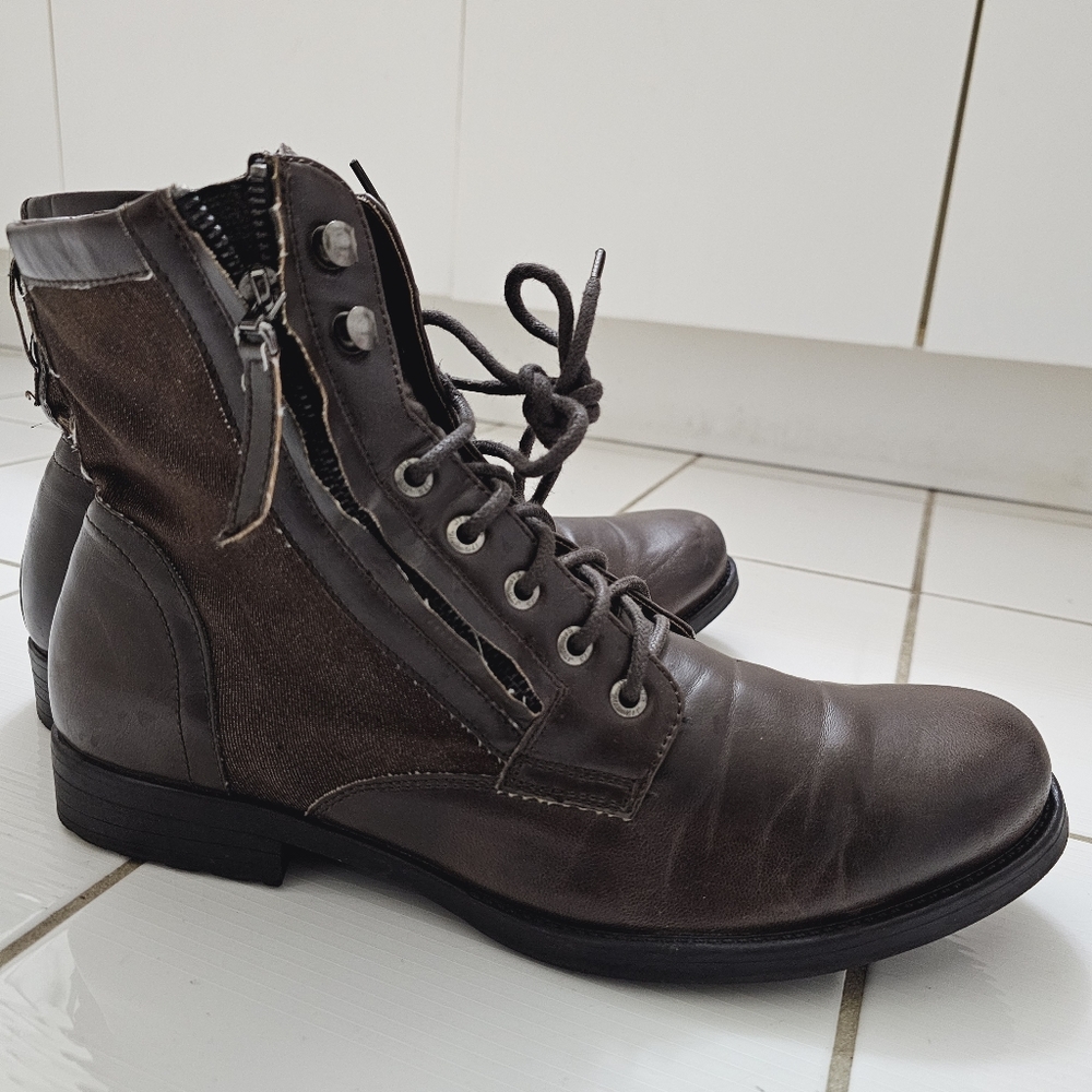 J75 Men's Defender boots Sz US 10.5, Brown For Fall or Winter